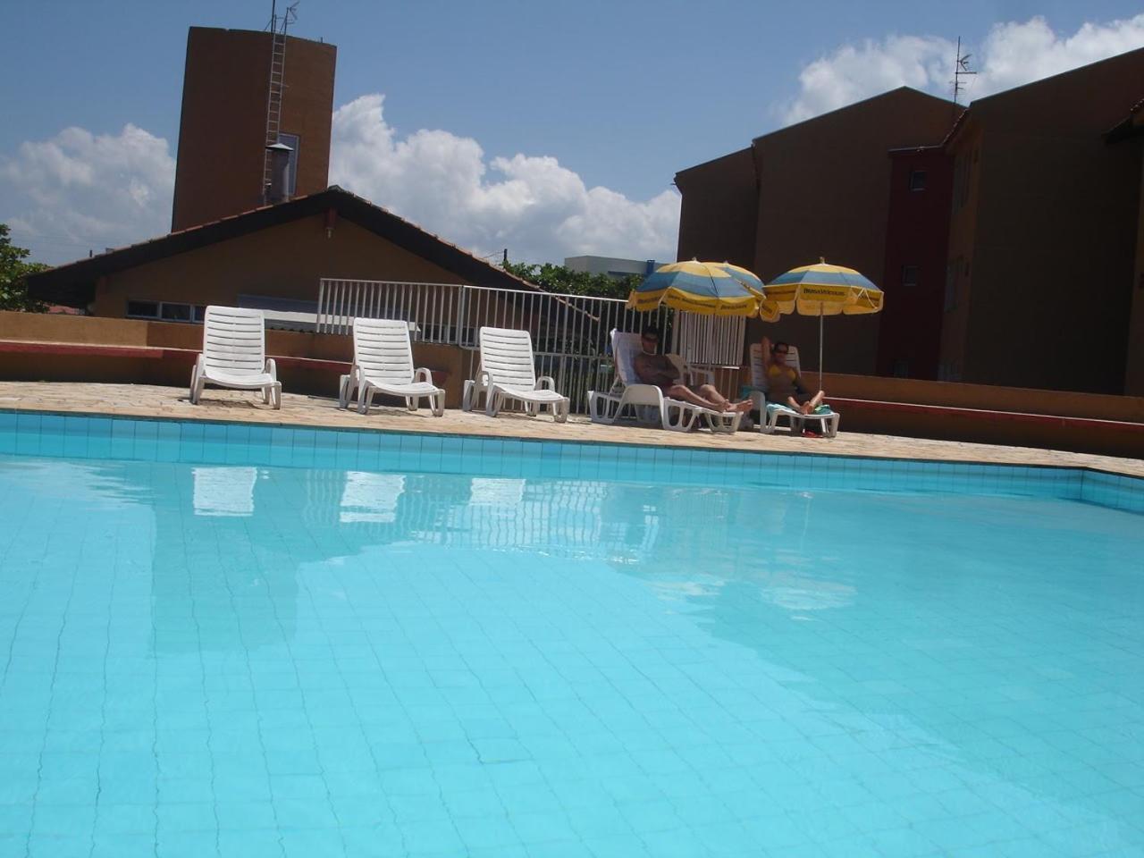 Apto Espetacular A 50 M Do Mar Em Condominio Com Piscinas Maravilhosas Guaratuba Kültér fotó
